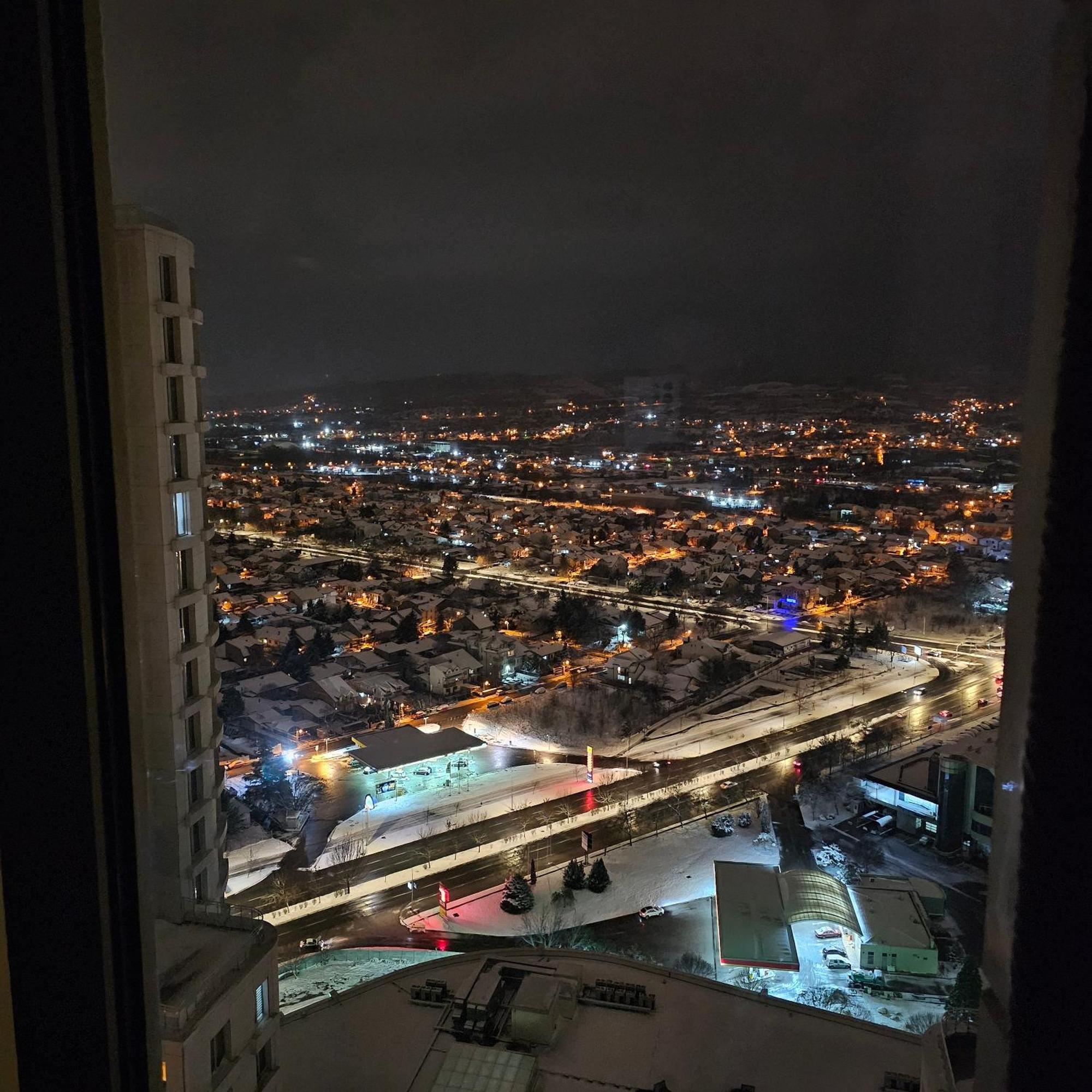 Skopje Sky Oasis Leilighet Eksteriør bilde
